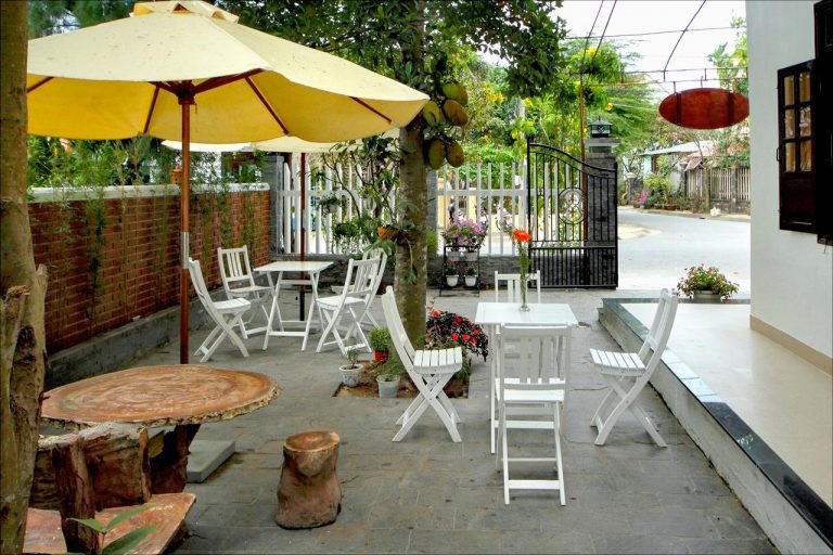 aum-yoga-vietnam_yoga-teacher-training-hoi-an_accomodation_homestay-veranda